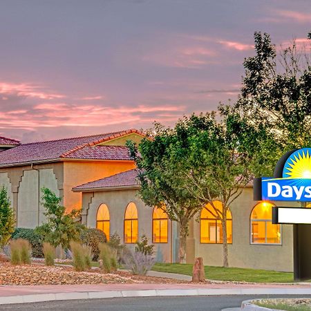 Days Inn By Wyndham Rio Rancho Exteriör bild